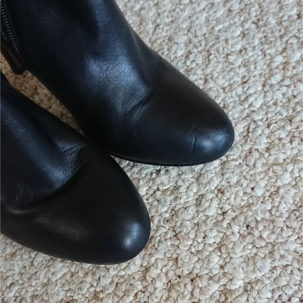 Coach Mason Black Leather Ankle Boots Size 9.5B